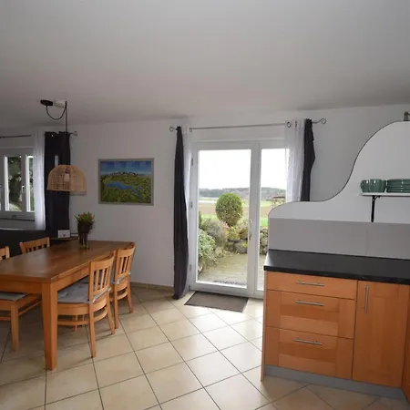 Apartment In Beuren Mit Terrasse Und Grill Beuren (Salem)