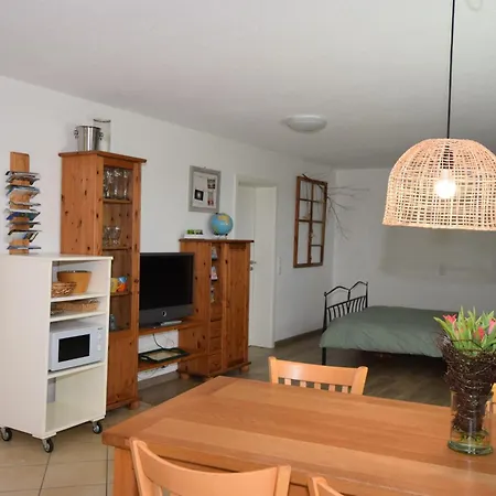 Apartment In Mit Terrasse Und Grill *